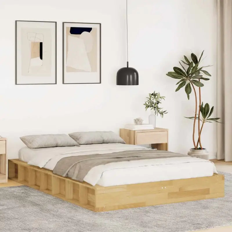 Bedframe in massief eikenhout voor een sterke en duurzame slaapkamer - Bedden & bedframes
