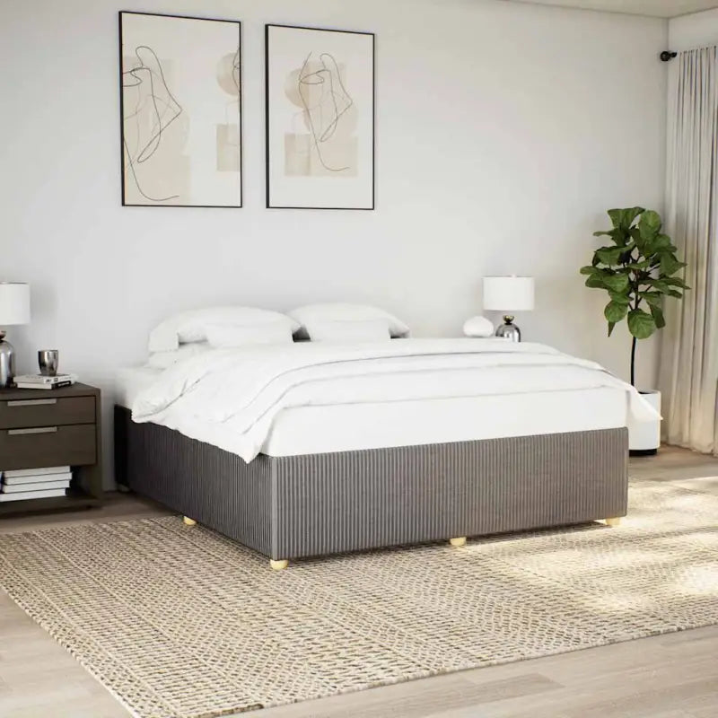 Bedframe met ademend vermogen voor een comfortabele nachtrust - Taupe / 180 x 200 cm - Bedden & bedframes