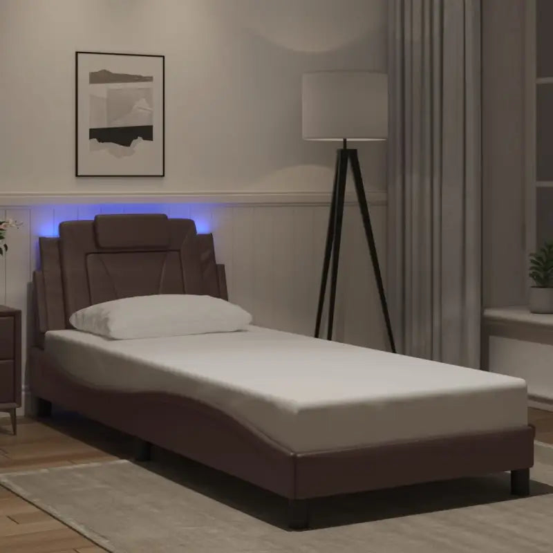 Bedframe met LED-verlichting en multiplex lattenbodem voor comfort - Bruin / 90 x 200 cm - Bedden & bedframes