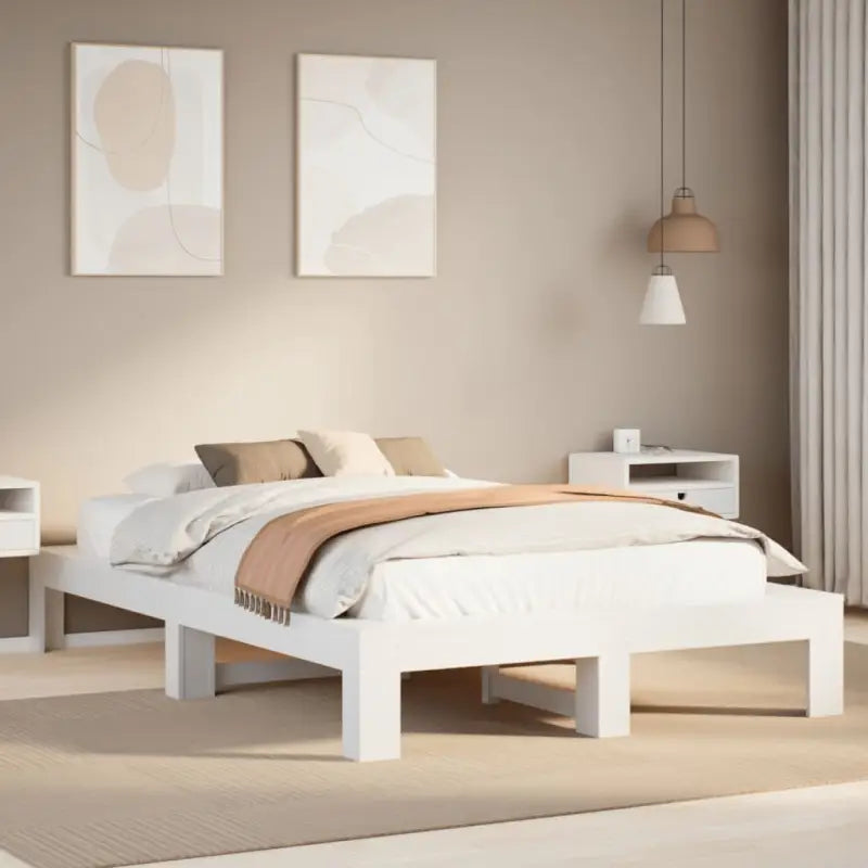 Bedframe van massief grenenhout met extra opbergruimte - Wit / 135 x 190 cm - Bedden & bedframes