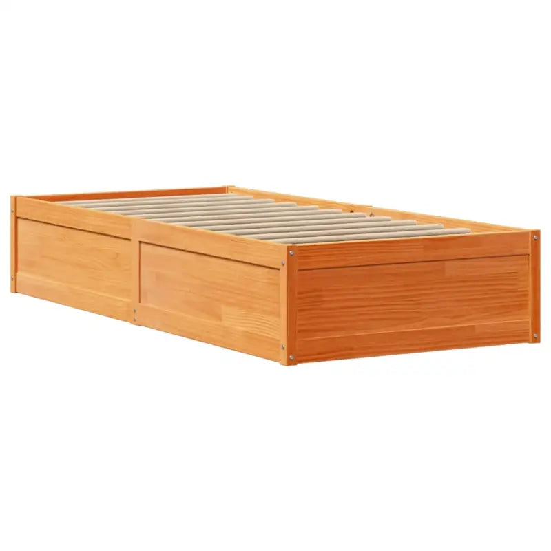 Bedframe van massief grenenhout voor een stabiele nachtrust - Bedden & bedframes