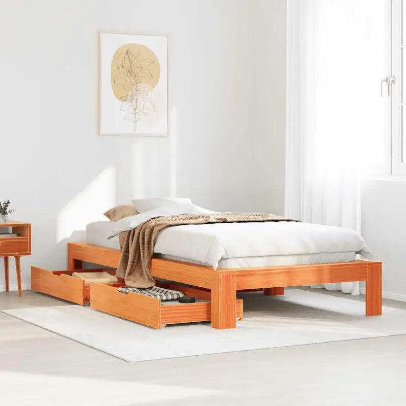 Bedframe van massief grenenhout voor een stabiele nachtrust - Wasbruin / 90 x 200 cm - Bedden & bedframes