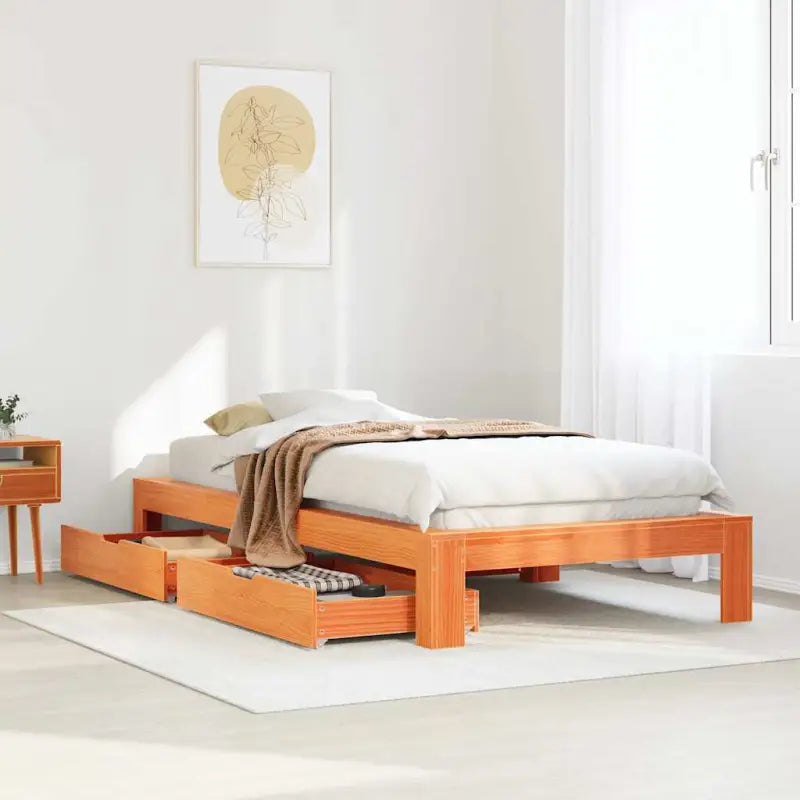 Bedframe van massief grenenhout voor een stabiele nachtrust - Wasbruin / 90 x 190 cm - Bedden & bedframes