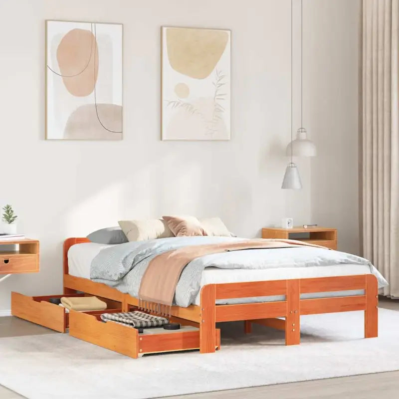 Bedframe van massief grenenhout voor een stevige en duurzame slaapruimte - Wasbruin / 135 x 190 cm - Bedden & bedframes