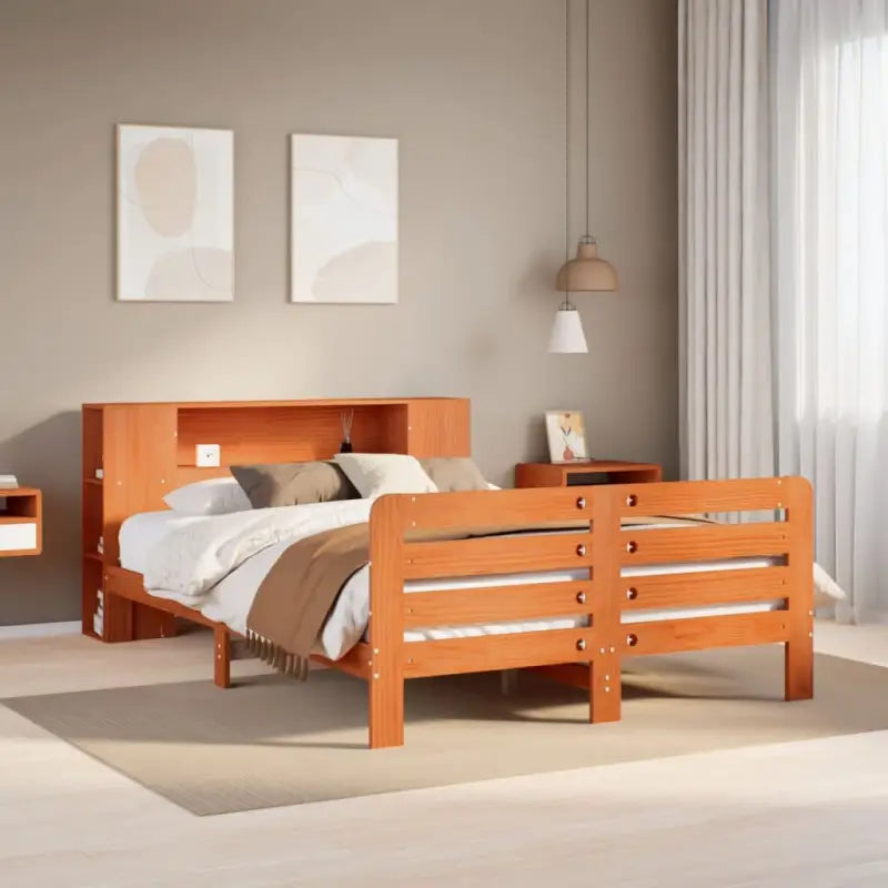 Bedframe van massief grenenhout voor een stevige en duurzame slaapplaats - Wasbruin / 140 x 190 cm - Bedden & bedframes
