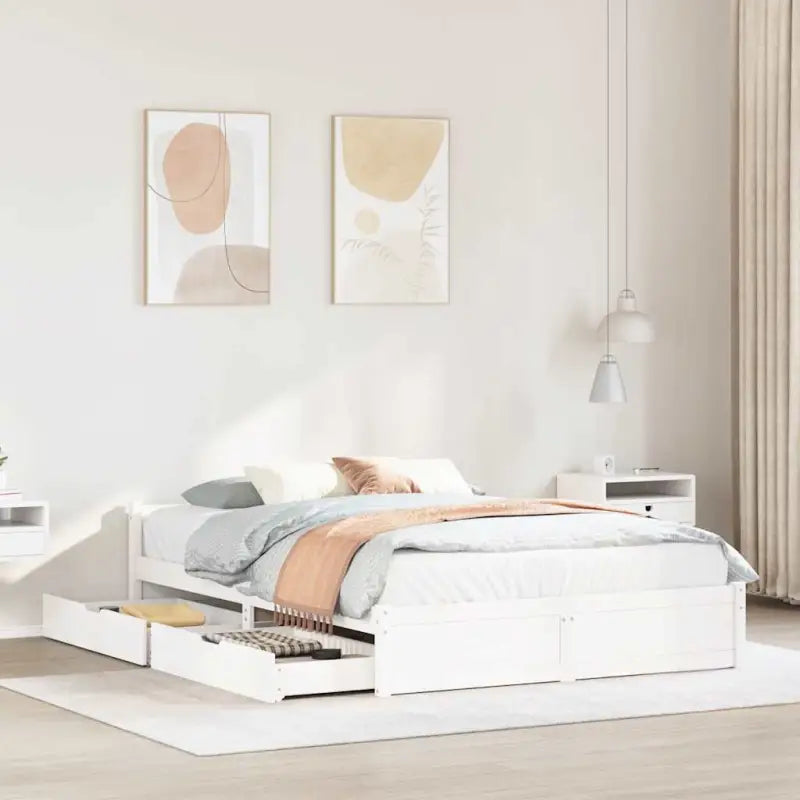Bedframe van massief grenenhout voor een stevige en duurzame slaapruimte - Wit / 140 x 200 cm - Bedden & bedframes