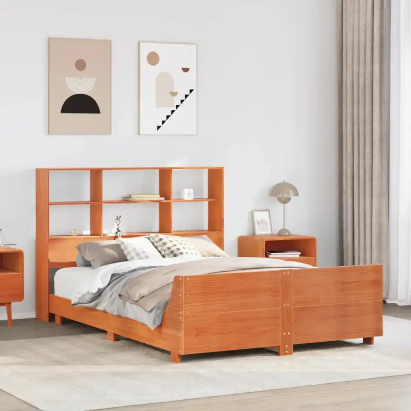 Bedframe van massief grenenhout voor een stevige nachtrust - Bedden & bedframes