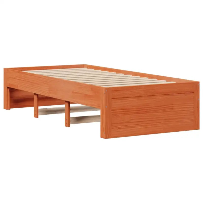 Bedframe van massief grenenhout voor stevige en duurzame slaapcomfort - Bedden & bedframes