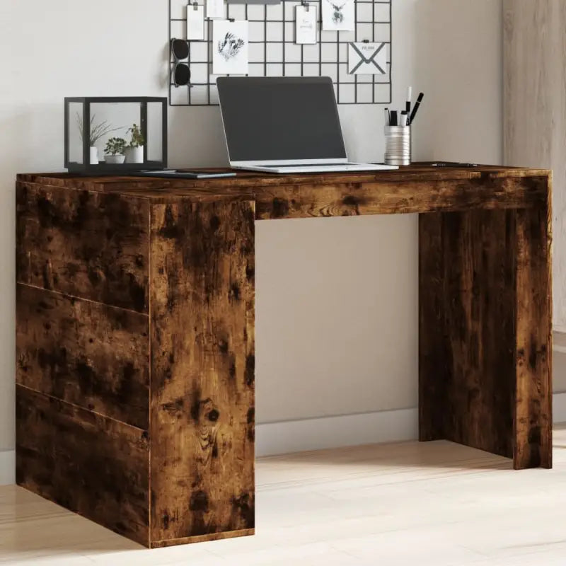 Bureau met bewerkt hout voor een trendy en duurzame interieurstijl - Gerookt eiken - Bureaus