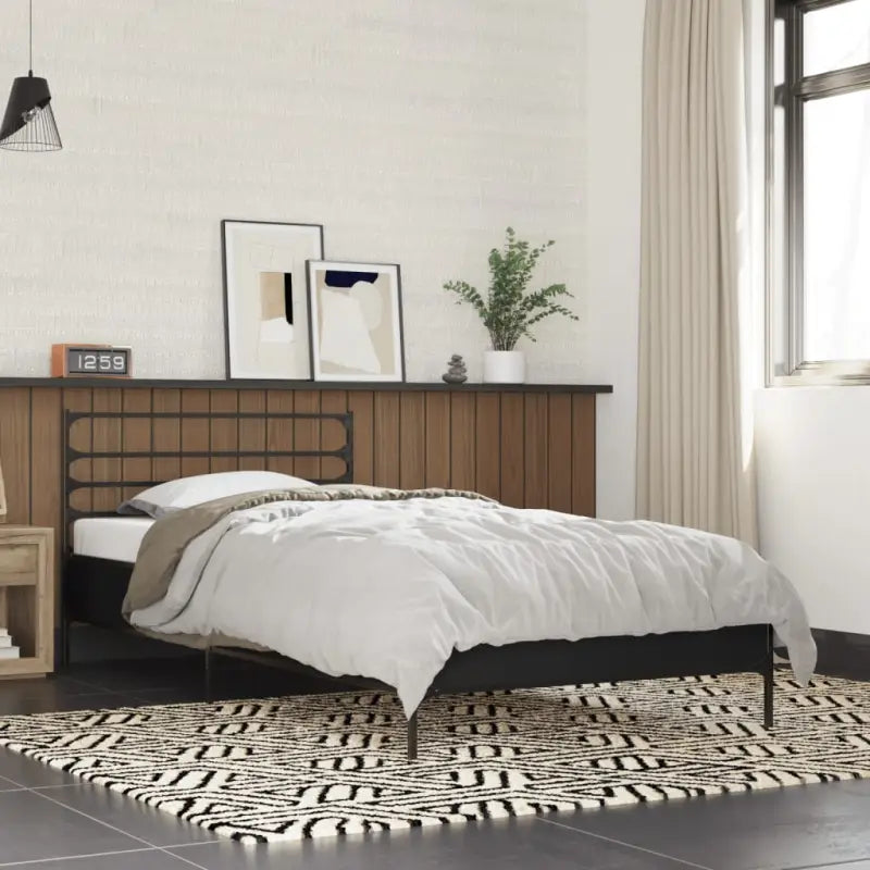 Comfortabel bedframe van bewerkt hout voor elke slaapkamer - Zwart / 90 x 190 cm - Bedden & bedframes