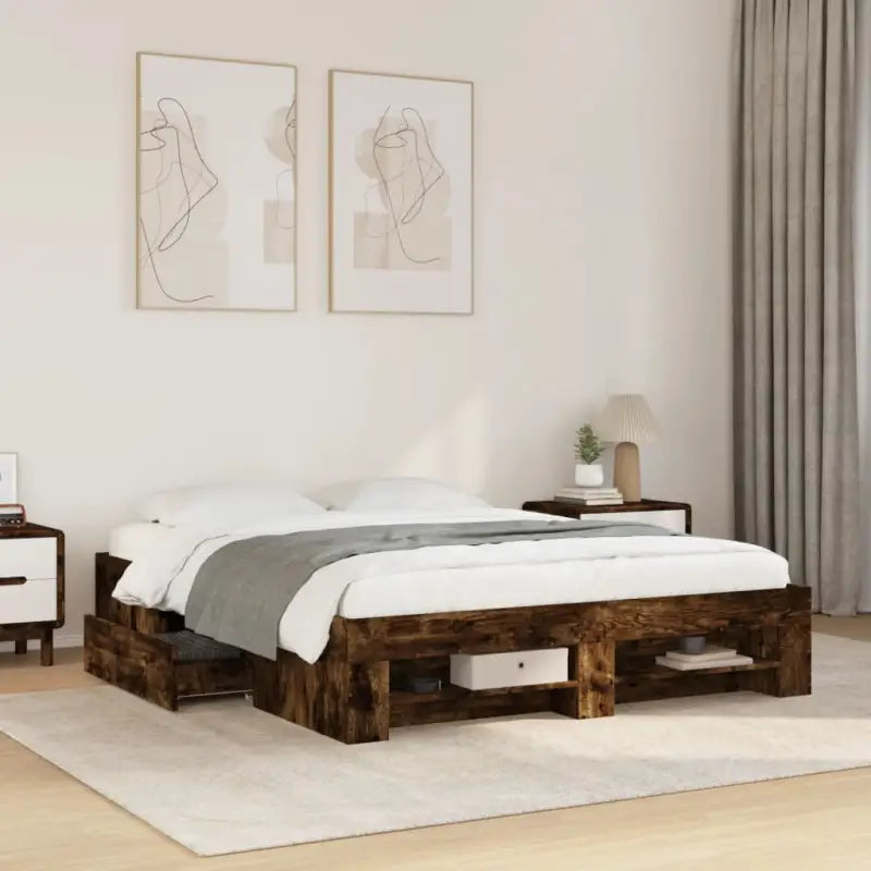 Duurzaam bedframe van bewerkt hout voor een goede nachtrust - Gerookt eiken / 160 x 200 cm - Bedden & bedframes