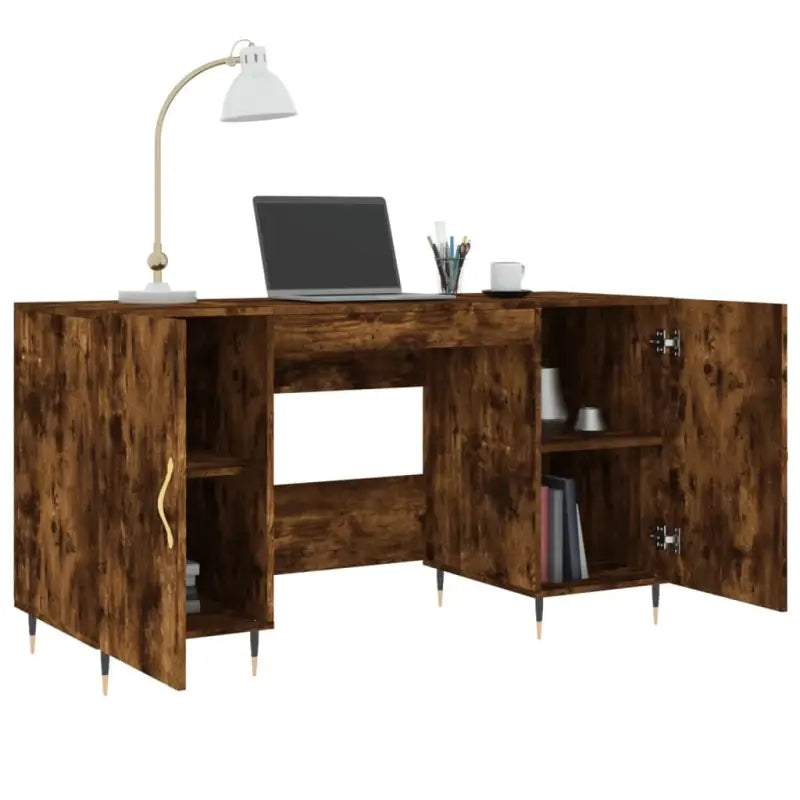 Eenvoudig bureau van bewerkt hout met elegante charme - Bureaus