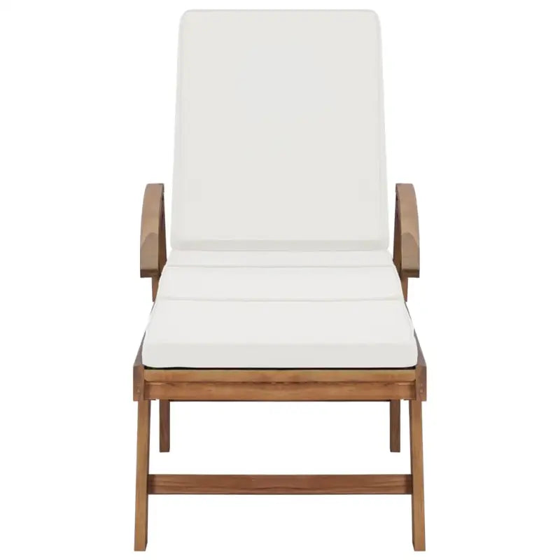 Fijn geschuurde houten ligstoelen met rustieke charme voor buitenruimte - Ligstoelen