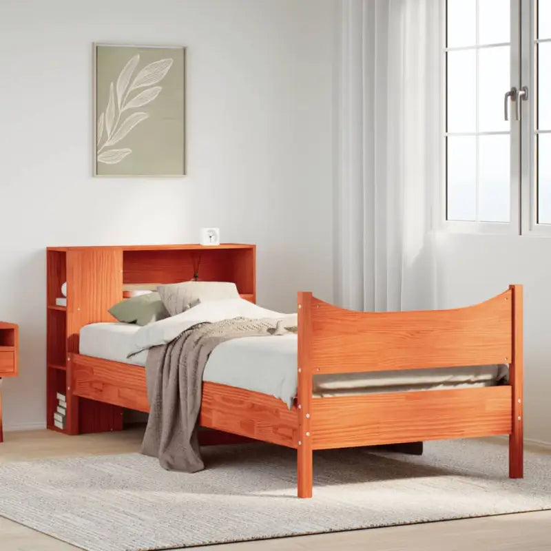 Houten bedframe van massief grenenhout voor een moderne slaapkamer - Bedden & bedframes