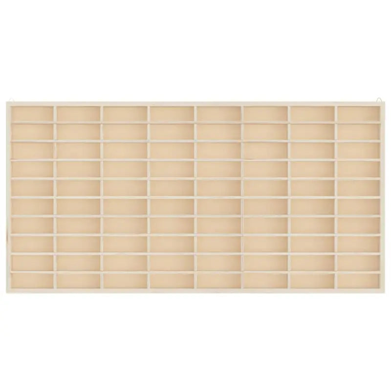 Houten Wandplank met Vitrinekast voor een Strakke Opgeruimde Ruimte - Wandplanken