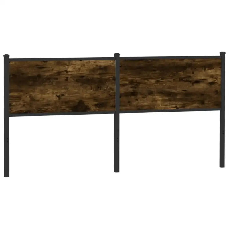Klassiek hoofdbord van bewerkt hout voor een stijlvolle slaapkamer - Hoofdborden en voetborden