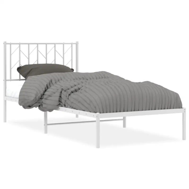 Klassiek metaal bedframe met metalen latten en extra opbergruimte - Bedden & bedframes