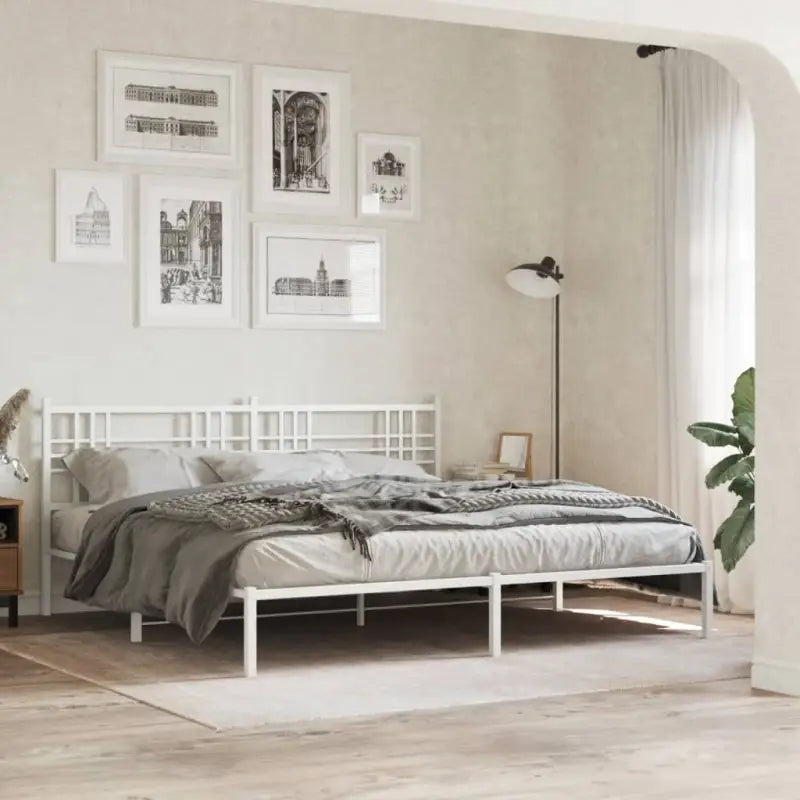 Klassiek metalen bedframe met extra opbergruimte en metalen latten - Wit / 183 x 213 cm / met hoofdbord - Bedden &