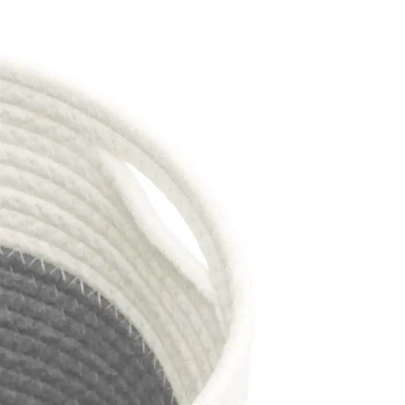 Manden met modern design voor praktische en decoratieve opberging - Manden