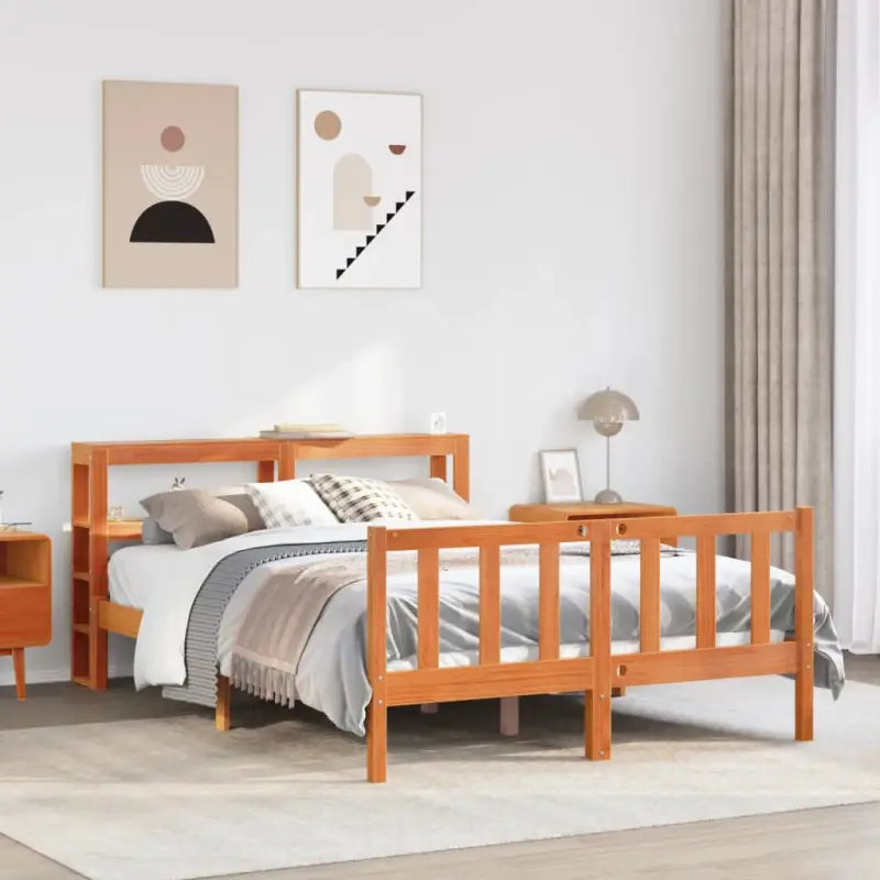 Massief Grenenhouten Bedframe voor een Natuurlijke en Decoratieve Look - Bruin / 150 x 200 cm - Bedden & bedframes