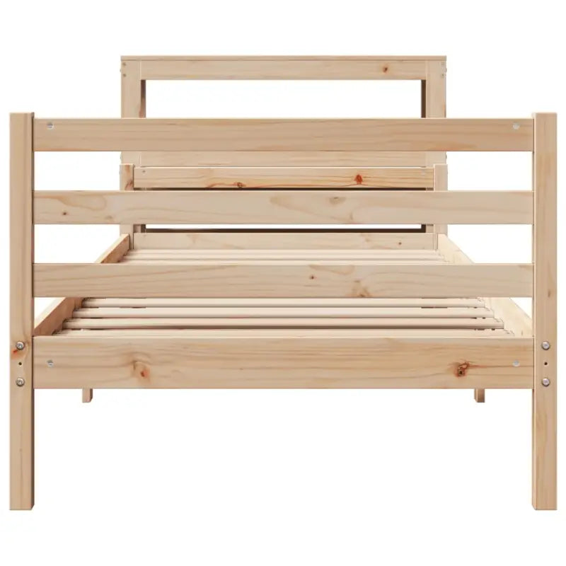 Massief Grenenhouten Bedframe voor een Natuurlijke en Decoratieve Slaapruimte - Bedden & bedframes