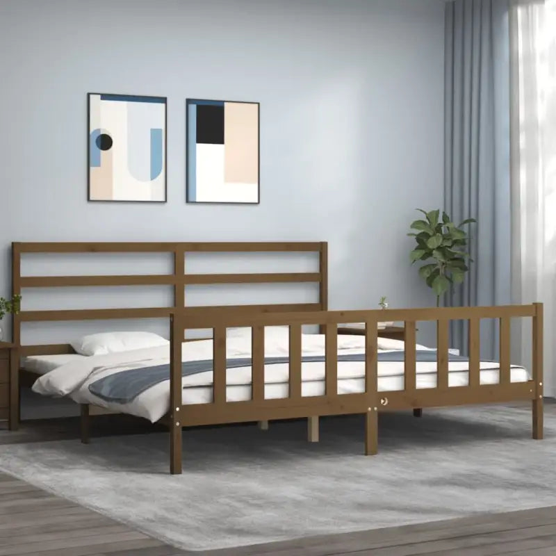Massief grenenhouten bedframe voor een stevige en natuurlijke uitstraling - Honingbruin / 200 x 200 cm - Bedden &