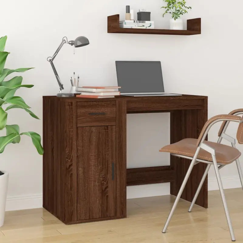 Modern bureaus van bewerkt hout met elegante en duurzame afwerking - bruin eikenkleur - Bureaus