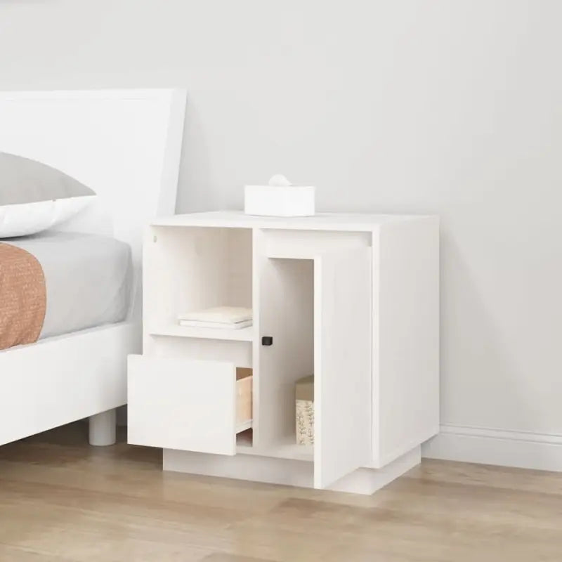 Nachtkastjes van massief grenenhout met elegant en tijdloos ontwerp - Nachtkastjes