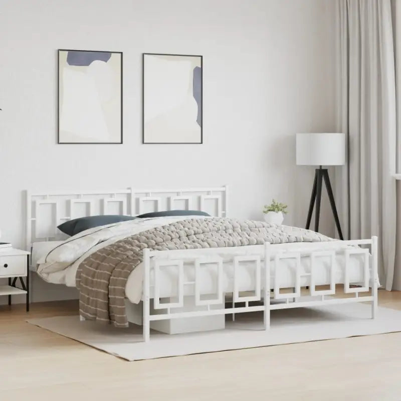 Robuust metalen bedframe met extra opbergruimte en tijdloos design - Wit / 183 x 213 cm / met hoofdbord & voetbord