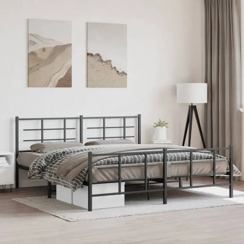 Robuust metalen bedframe met extra opbergruimte en tijdloos ontwerp - Zwart / 183 x 213 cm / met hoofdbord & voetbord