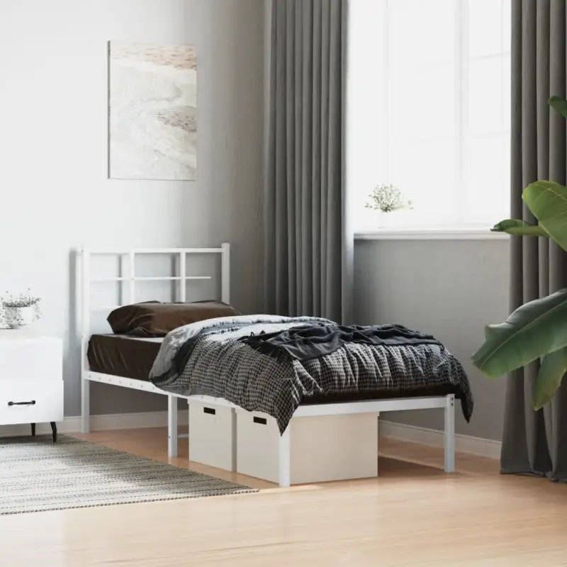 Robuust metalen bedframe met extra opbergruimte en tijdloos ontwerp - Wit / 75 x 190 cm / met hoofdbord - Bedden &