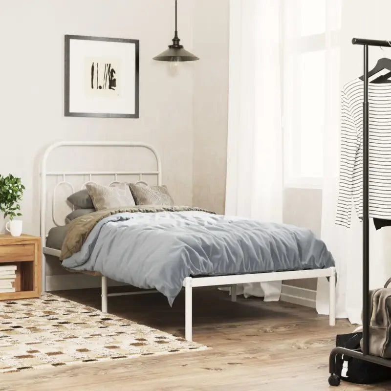 Robuust metalen latten bedframe met elegant design en extra opbergruimte - Bedden & bedframes