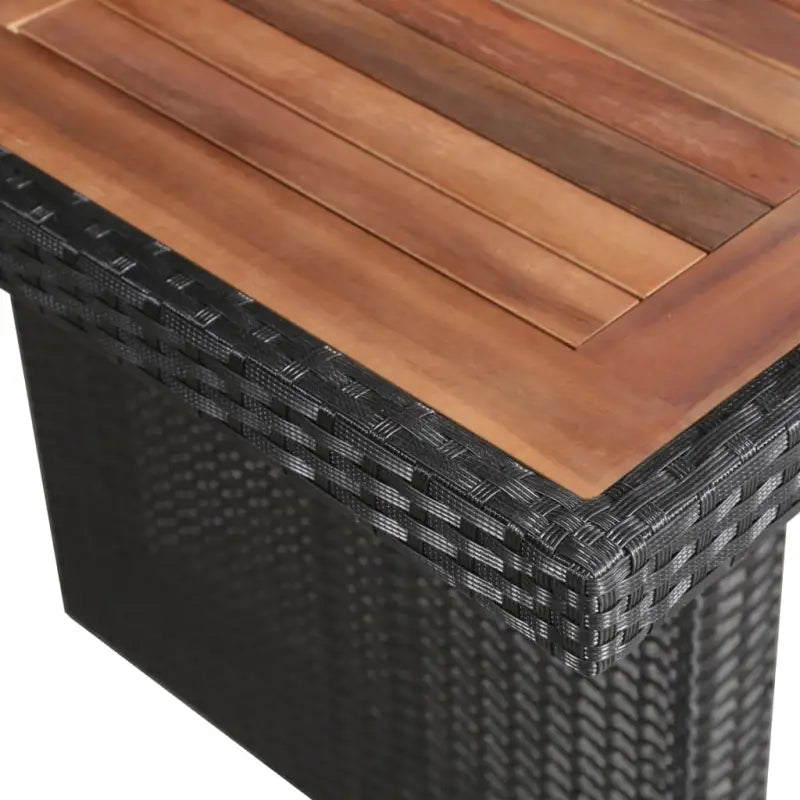 Stijlvolle poly rattan tuintafel met gepoedercoat stalen frame - Tuintafels