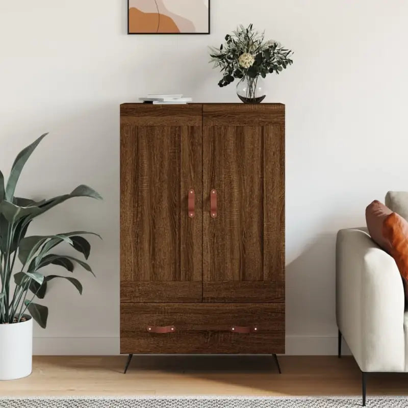 Trendy hoge kast van bewerkt hout met duurzame charme - Bruineiken / 1 - Dressoirs & buffetkasten