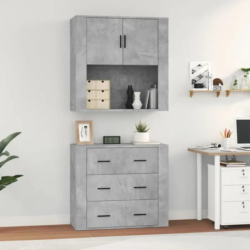 Trendy hoge kast van bewerkt hout met unieke charme en duurzaamheid - Dressoirs & buffetkasten