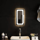 Trendy LED badkamer spiegel met IP65-klasse waterdichtheid - 20 x 40 cm / 1 - Spiegels