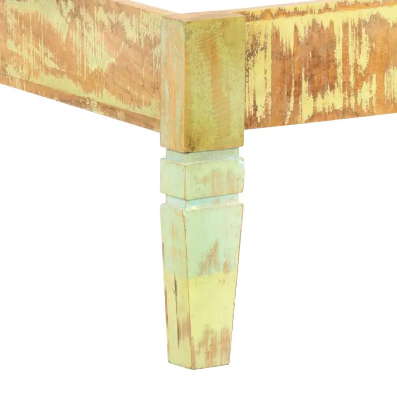 Vintage houten bedframe van massief gerecycled hout voor een authentieke slaapkamer - Bedden & bedframes