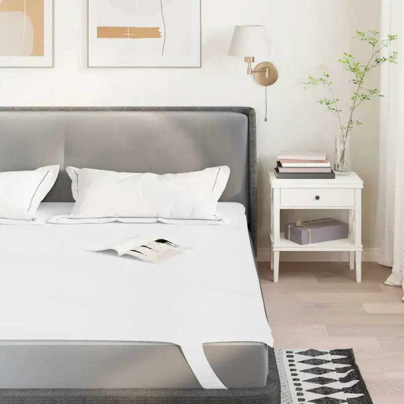 Waterdichte matrasbeschermer met vier hoeken voor extra bescherming - 200 x 220 cm / 1 - Matrassen