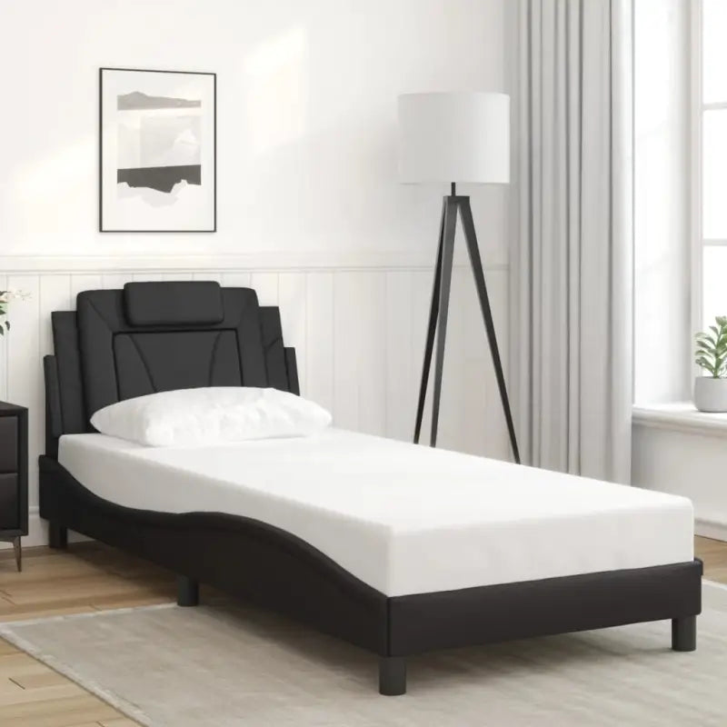 Zwart bedframe met hoofdeinde en multiplex lattenbodem voor comfortabel slapen - Zwart / 90 x 200 cm - Bedden &