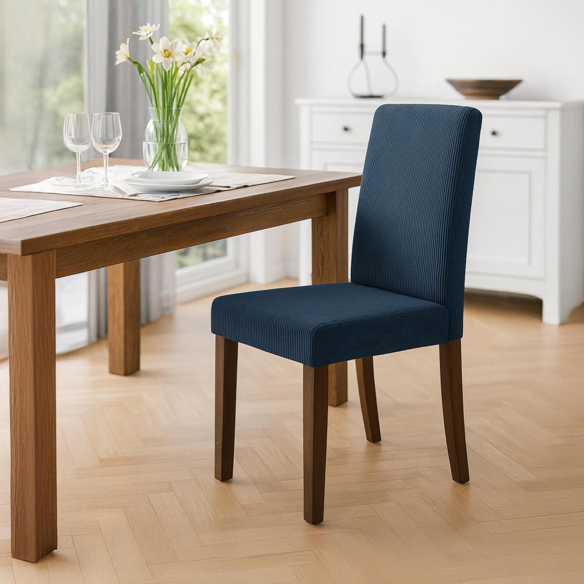 Eetkamerstoel Ina Cord blauw,antiek donker blau