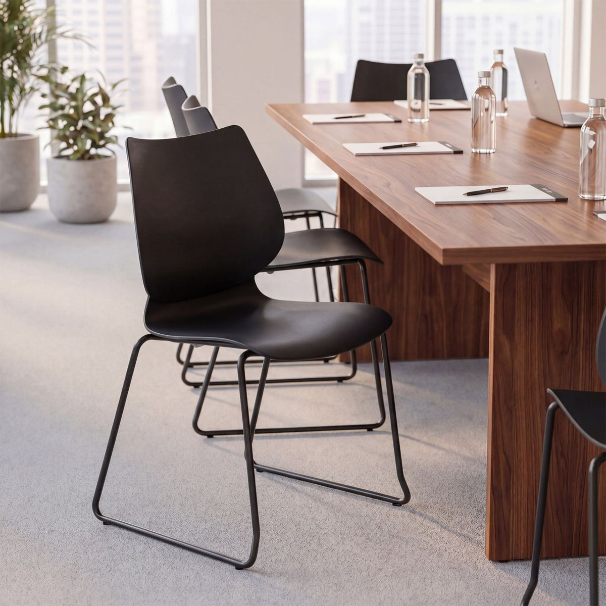 Set van 4 stapelstoelen Houma zwart schwarz