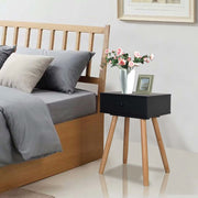 vidaXL Nachtkastjes 2 st 40x30x61 cm massief grenenhout zwart - Aashly