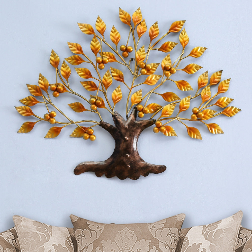 Metalen wanddecoratie boom met gouden bladeren Aashly
