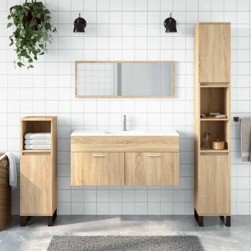 Badkamermeubelset met bewerkt hout en minimalistische spiegel - Badkamermeubelsets