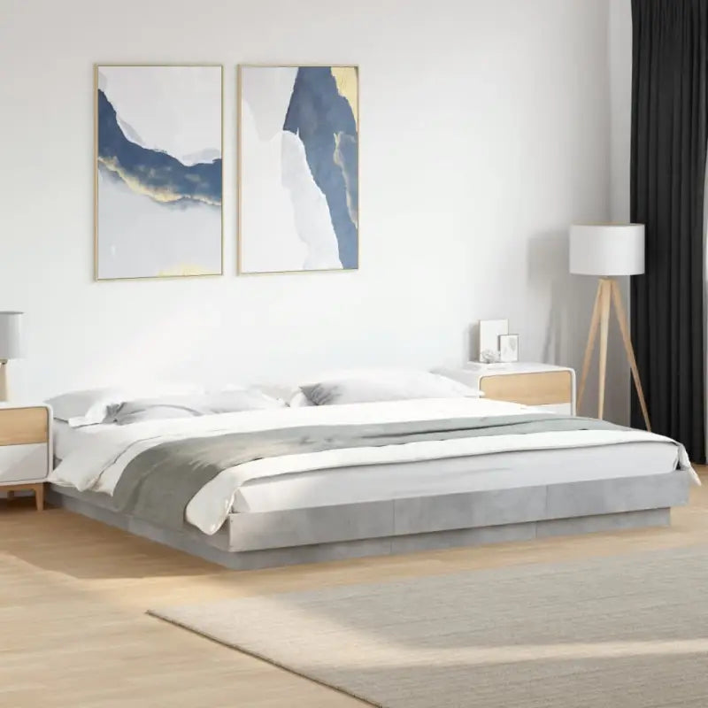 Bed met RGB LED-verlichting en bewerkt hout voor een stabiele nachtrust - Betongrijs / 200 x 200 cm - Bedden & bedframes