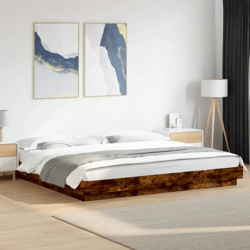 Bed met RGB LED-verlichting en bewerkt hout voor een stabiele nachtrust - Gerookt eiken / 180 x 200 cm - Bedden &