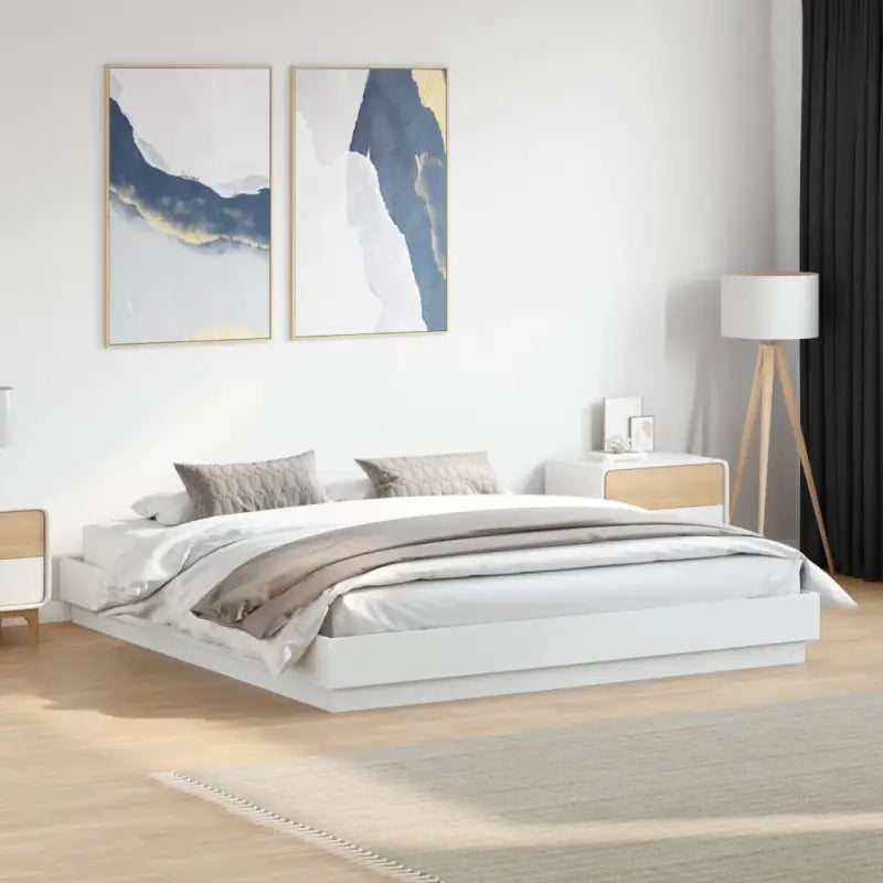 Bedframe in Grijs Sonoma met duurzaam bewerkt hout voor comfortabele nachten - Wit / 200 x 200 cm - Bedden & bedframes