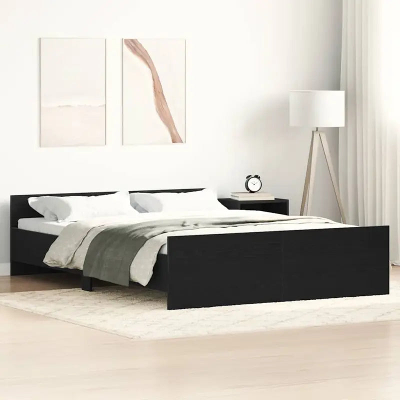 Bedframe in Grijs Sonoma voor een stevige en stabiele nachtrust - Zwart eiken / 135 x 190 cm - Bedden & bedframes