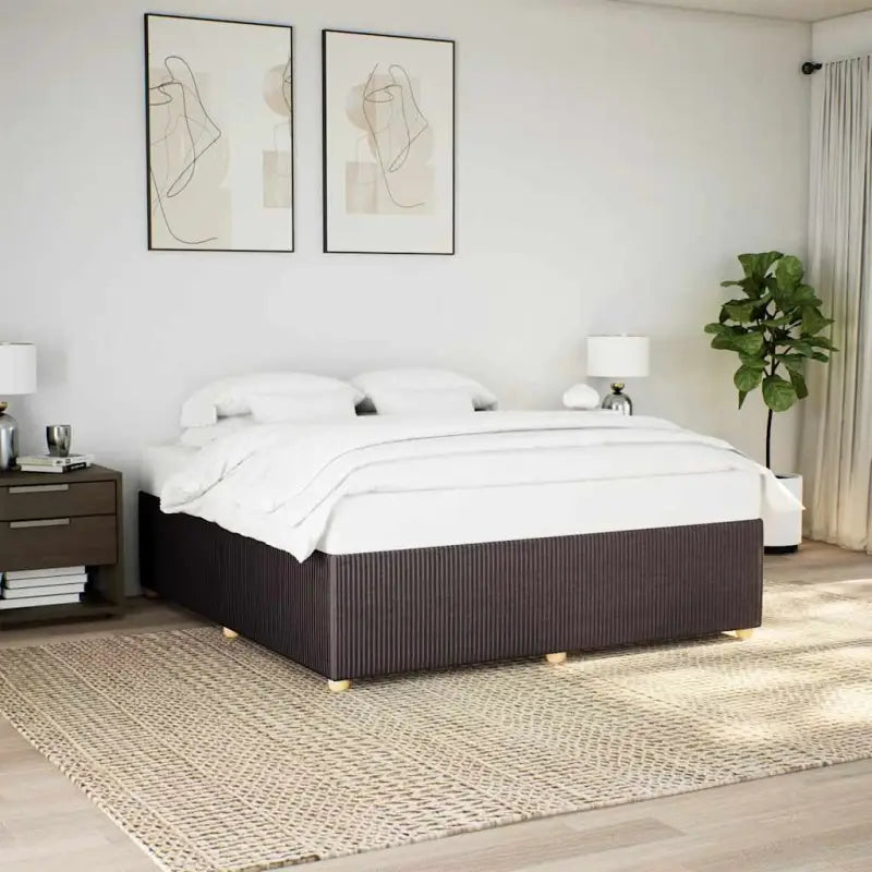 Bedframe met ademend vermogen voor een comfortabele nachtrust - Donkerbruin / 200 x 200 cm - Bedden & bedframes