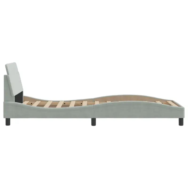 Bedframe met hoofdeinde en multiplex lattenbodem in zacht fluweel - Bedden & bedframes
